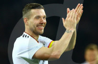 NEWS - Fussballstar Lukas Podolski verabschiedet sich von der deutschen National-Elf