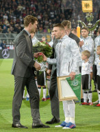 NEWS - Fussballstar Lukas Podolski verabschiedet sich von der deutschen National-Elf