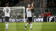 NEWS - Fussballstar Lukas Podolski verabschiedet sich von der deutschen National-Elf