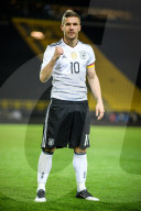 NEWS - Fussballstar Lukas Podolski verabschiedet sich von der deutschen National-Elf
