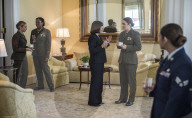 NEWS - Washington: Second Lady Karen Pence empfängt Frauen aus dem Armeedienst