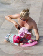 PEOPLE - Orlando Boom geniesst die Ferien auf St. Barts