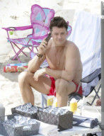 PEOPLE - Orlando Boom geniesst die Ferien auf St. Barts