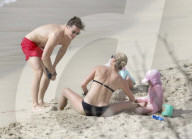 PEOPLE - Orlando Boom geniesst die Ferien auf St. Barts