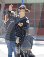 PEOPLE - Gute Laune bei Cara Santana in Los Angeles