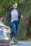 EXKLUSIV - Mila Kunis und Klein Wyatt in Bel Air unterwegs