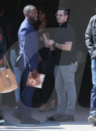 PEOPLE - Kanye West bei der Beerdigung seines Neffen in Los Angeles