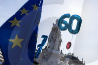 PEOPLE - March of Europe: In Berlin demonstrieren 4000 Menschen fÃ¼r Europa