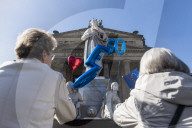 PEOPLE - March of Europe: In Berlin demonstrieren 4000 Menschen fÃ¼r Europa
