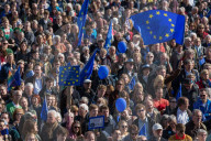 PEOPLE - March of Europe: In Berlin demonstrieren 4000 Menschen für Europa