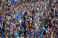 PEOPLE - March of Europe: In Berlin demonstrieren 4000 Menschen für Europa