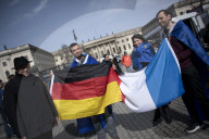 PEOPLE - March of Europe: In Berlin demonstrieren 4000 Menschen für Europa