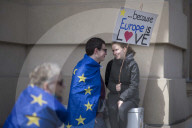 PEOPLE - March of Europe: In Berlin demonstrieren 4000 Menschen für Europa