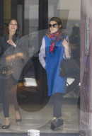 PEOPLE - Königin Letizia mit ihrer Stylistin Eva in Madrid am Bummeln