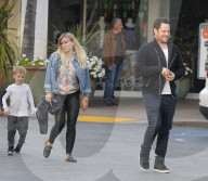 PEOPLE - Gute Stimmung bei Hilary Duff und mike Comrie in Beverly Hills