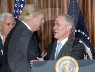 NEWS - Washington: Donald Trump zieht Obamas Klimaschutzplan zurück