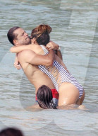 PEOPLE - David Charvet und Brooke Burke geniessen mit den Kids die Ferien auf St.Barts