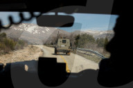 EXKLUSIV - Israelische Soldaten patrouillieren an der libanesischen Grenze