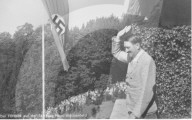 EXKLUSIV - Rare Aufnahmen zeigen Adolf Hitler als sonniges Gemüt in seiner Heimat