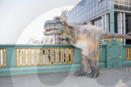 FEATURE - Die Dinosaurier haben London überrannt