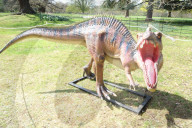 FEATURE - Die Dinosaurier haben London überrannt