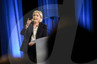 NEWS - Wahlen in Frankreich: Marine Le Pen auf Stimmenfang in Bordeaux