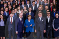 NEWS - Angela Merkel bei der Feier des Jubiläums des deutsch-tschechisch-slowakischen Nachbarschaftsvertrages
