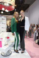 PEOPLE - Angela und Anna Ermakova an der Beauty Messe in Düsseldorf 
