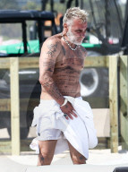 PEOPLE - Socialmedia Star Gianluca Vacchi sonnt sich in Miami