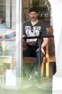 PEOPLE - Joe Manganiello hungrig in West Hollywood