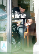PEOPLE - Joe Manganiello hungrig in West Hollywood