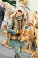 FEATURE - Nicht ganz so extravagant wie Ascot: Die Damen am Rennen von Aintree