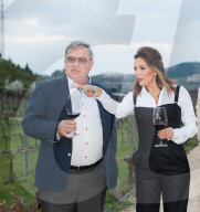PEOPLE - Eva Longoria degustiert Rioja in Spanien