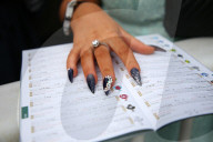 FEATURE - Impressionen vom "Lady's Day" am Pferderennen in Aintree
