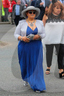 FEATURE - Impressionen vom "Lady's Day" am Pferderennen in Aintree