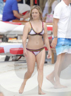 EXKLUSIV - Taylor Lautner und Billie Lourd turteln auf St. Barts