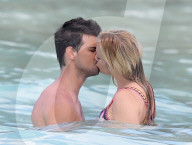 EXKLUSIV - Taylor Lautner und Billie Lourd turteln auf St. Barts