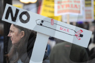 NEWS - Proteste gegen US-Luftangriff auf Syrien