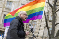 NEWS - Berlin: "Stop Homophobia"-Demo vor der russischen Botschaft