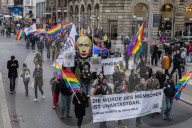 NEWS - Berlin: "Stop Homophobia"-Demo vor der russischen Botschaft