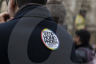 NEWS - Berlin: "Stop Homophobia"-Demo vor der russischen Botschaft