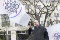 NEWS - Berlin: "Stop Homophobia"-Demo vor der russischen Botschaft