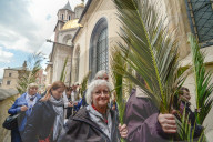 NEWS - Die Welt begeht den Palm-Sonntag