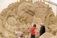 FEATURE - Sandskulpturen in Dorset