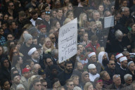 NEWS - Stockholm nach dem Anschlag: Tausende versammlen sich zur Demonstration gegen Terror