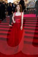 PEOPLE - Spezielle Styles: Roter Teppich bei den Olivier Awards in London