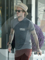 PEOPLE - David und Brooklyn Beckham machen Shopping in Hollywood