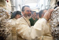 PEOPLE - Antonio Banderas nimmt mti seiner Partnerin Nicole Kimpel an der Semana Santa in Malaga teil