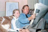 FRA: Jean Marie Le Pen chez lui en famille