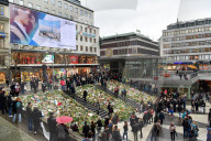 NEWS - Anschlag in Stockholm: Ein Blumenmeer für die Opfer